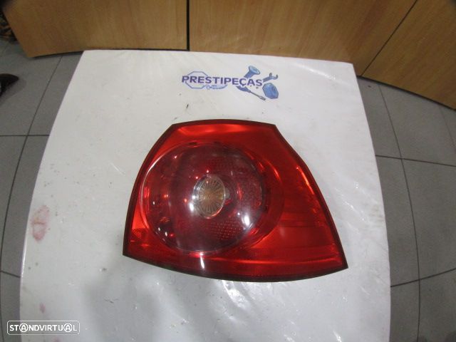 Farol Tras 1K6945096AC VW GOLF 5 GTI 2006 2.0I TURBO 200CV 3P VERMELHO DRT ORIGINAL VALEO - 1