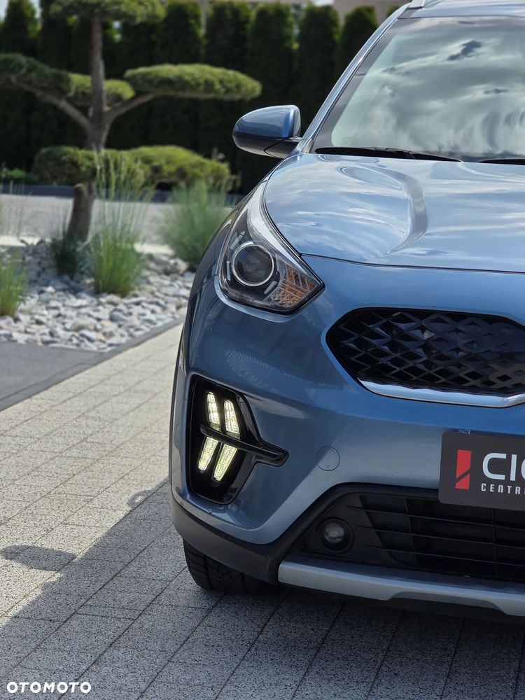Kia Niro 1.6 GDI Hybrid Business Line - 31