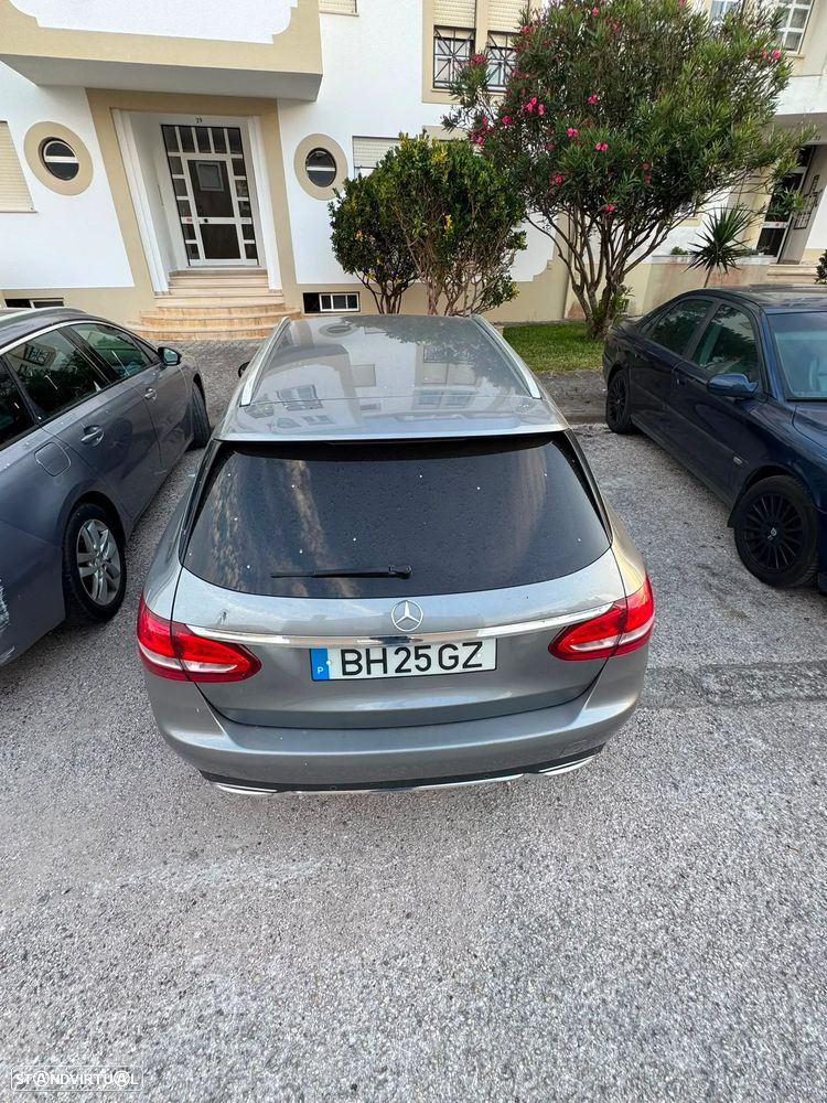 Mercedes-Benz C 180 d Station AMG Line - 3