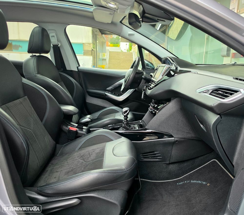 Peugeot 2008 1.2 PureTech Crossway - 11