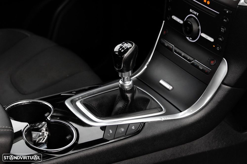 Ford S-Max 2.0 TDCi Titanium - 18