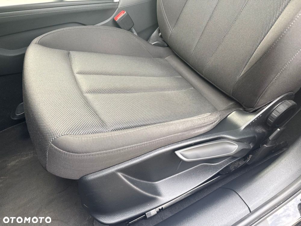 Audi A4 Avant 35 TFSI mHEV S tronic - 18