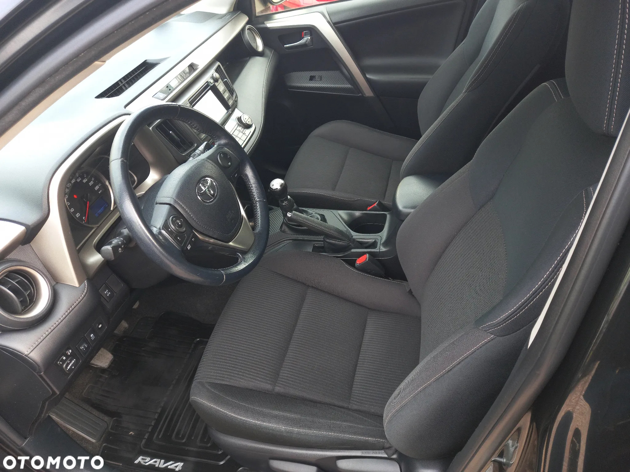 Toyota RAV4 2.0 D-4D Premium 4x2 - 15