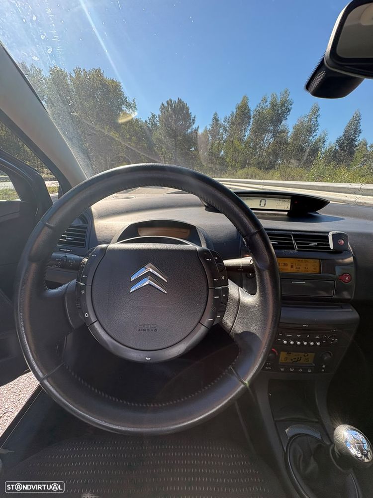 Citroën C4 1.6 HDi 110 VTR Pack - 22