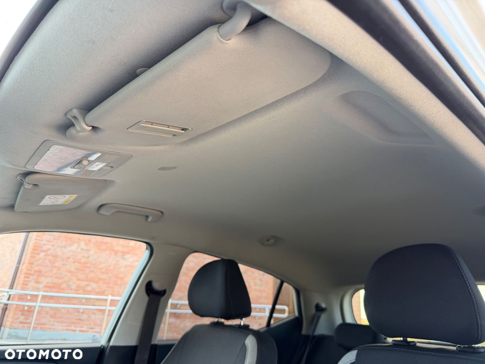 Hyundai i10 1.0 EDITION 30 - 23