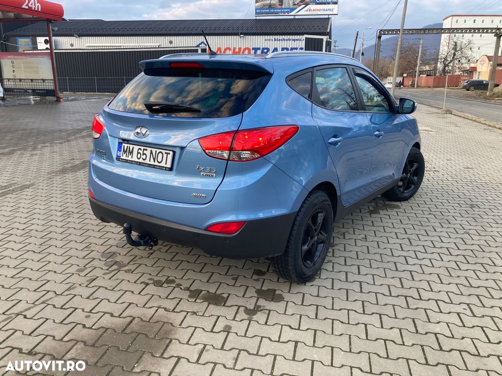 Hyundai ix35 2.0 CRDI 4WD Style - 3