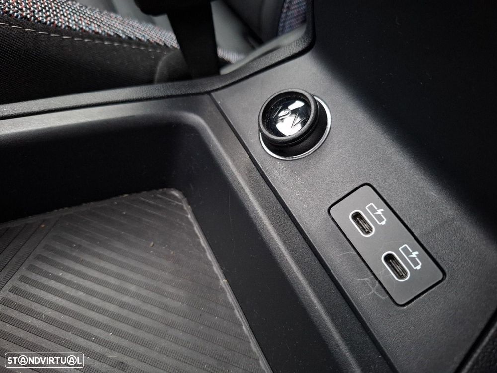 MINI Countryman D Classic - 24