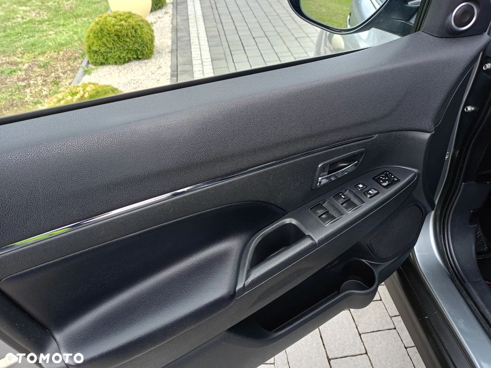 Mitsubishi ASX 1.8 DID Instyle NAVI AS&G - 19