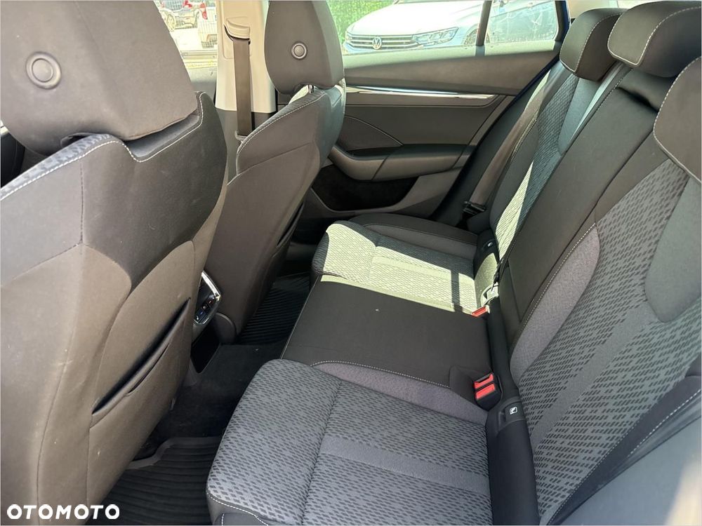Skoda Octavia 2.0 TDI Style DSG - 14