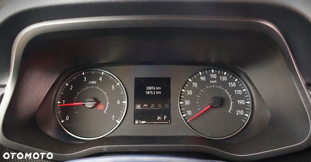 Renault Trafic - 19