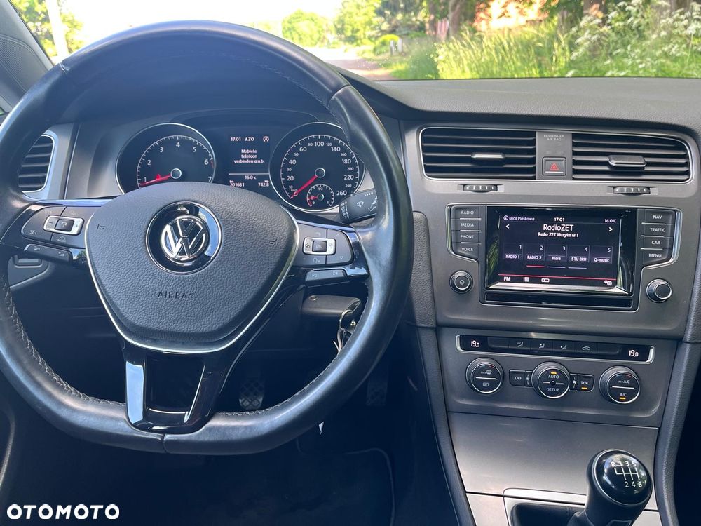 Volkswagen Golf 1.4 TSI BMT Comfortline - 9