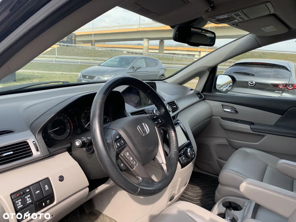 Honda Odyssey - 18