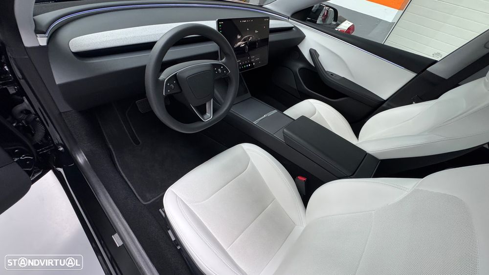 Tesla Model 3 Long Range Tração Integral Premium - 34