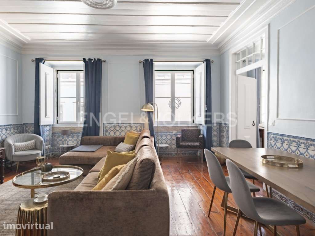 Investimento no Chiado: T2 Mobilado com Rendimento Garantido - Grande imagem: 2/28