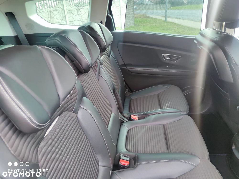 Renault Grand Scenic TCe 140 GPF BOSE EDITION - 17