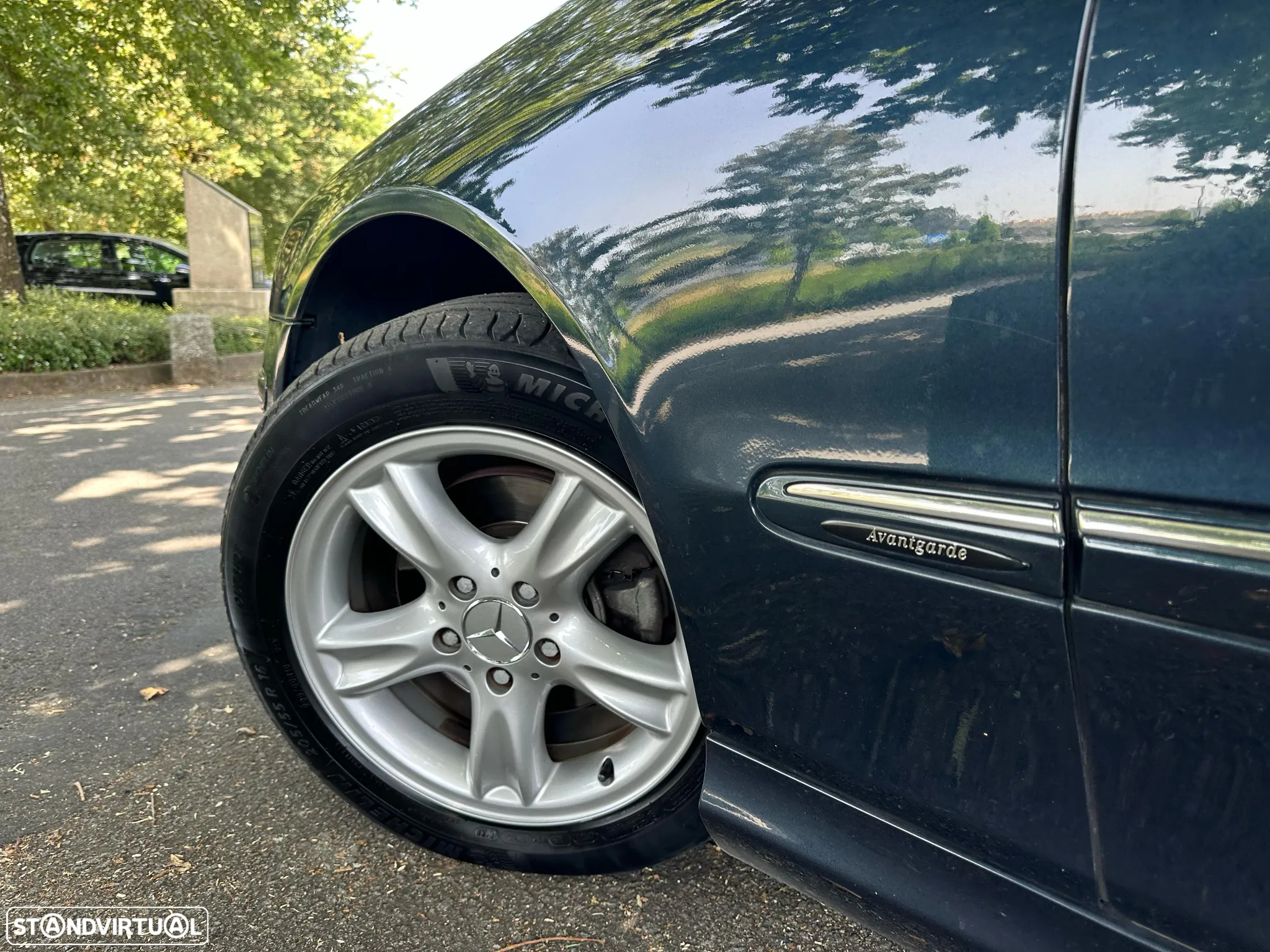 Mercedes-Benz CLK 200 K Avantgarde Aut. - 16