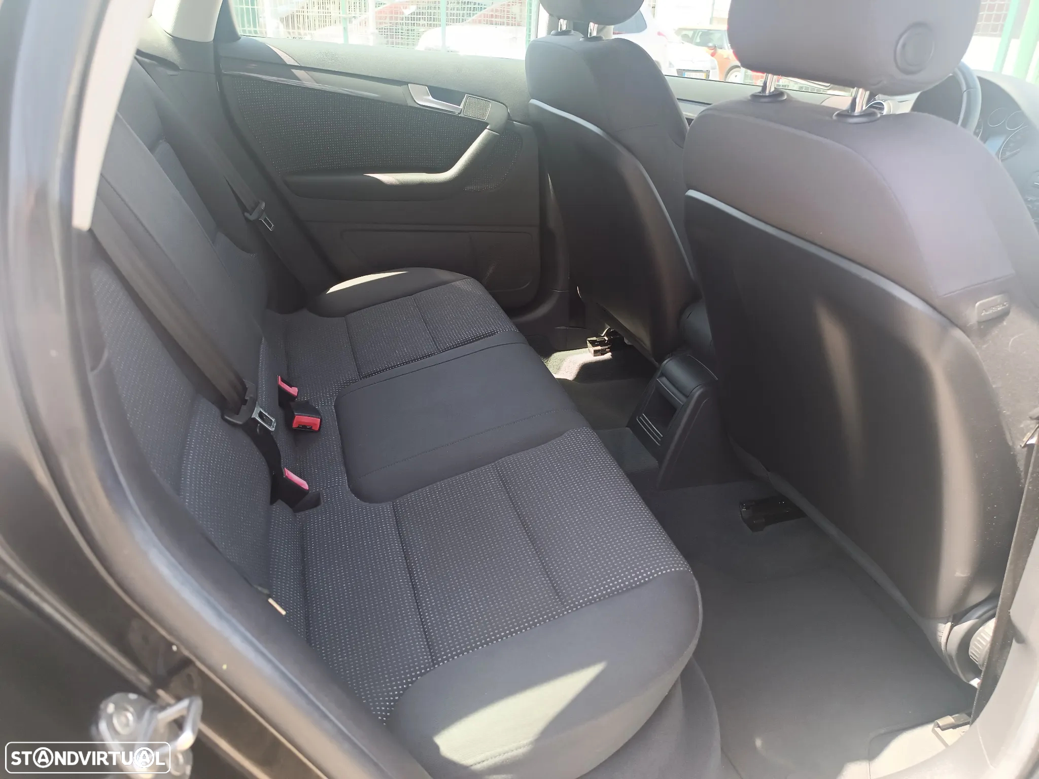 Audi A3 Sportback 1.6 FSi Attraction - 21