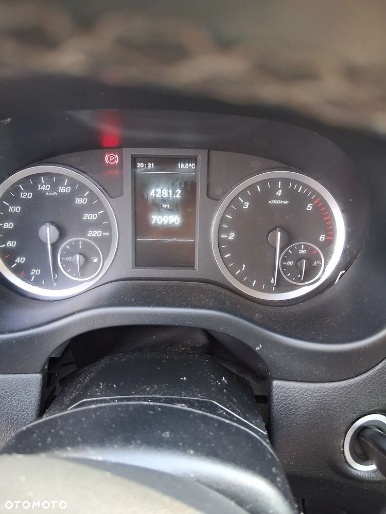 Mercedes-Benz Vito - 6