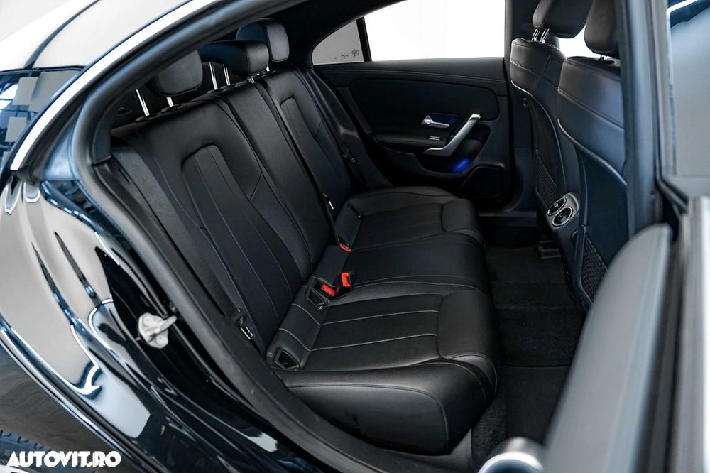 Mercedes-Benz CLA - 16