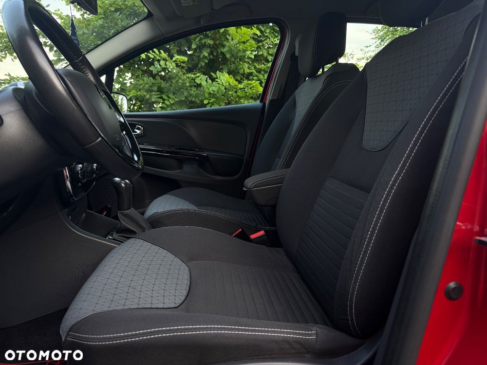 Renault Clio - 16