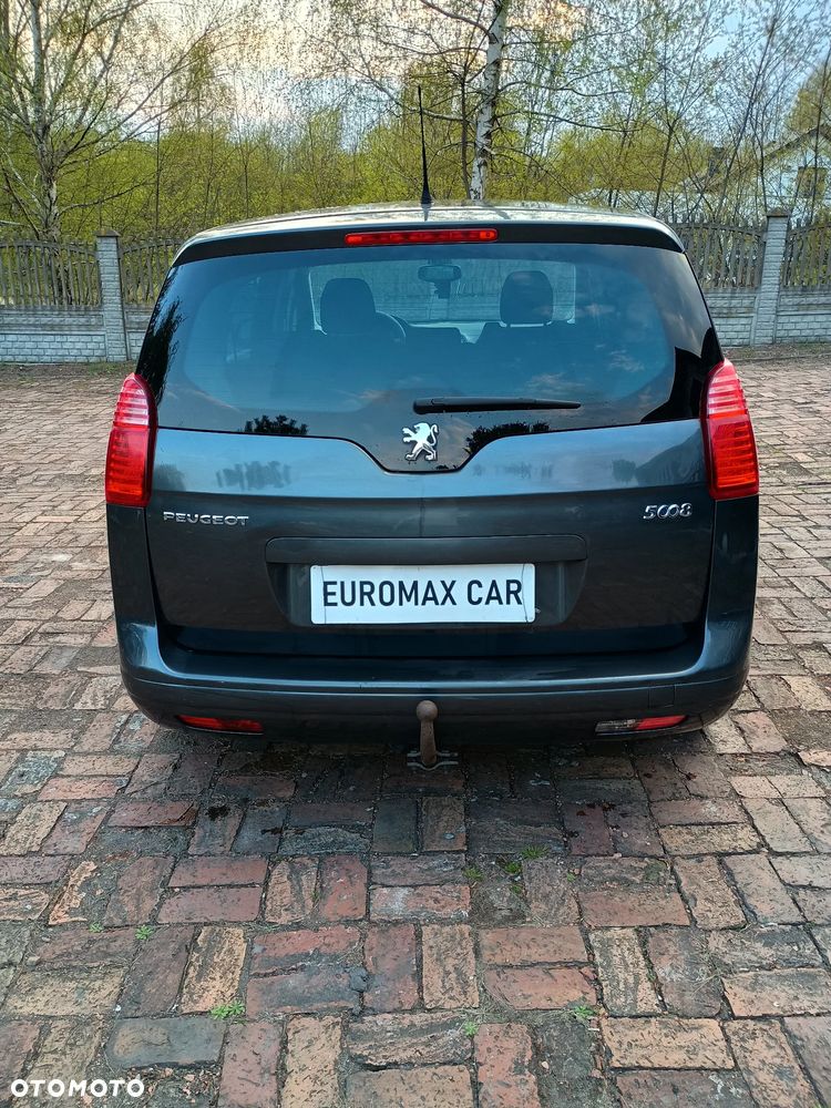 Peugeot 5008 1.6 Premium - 8