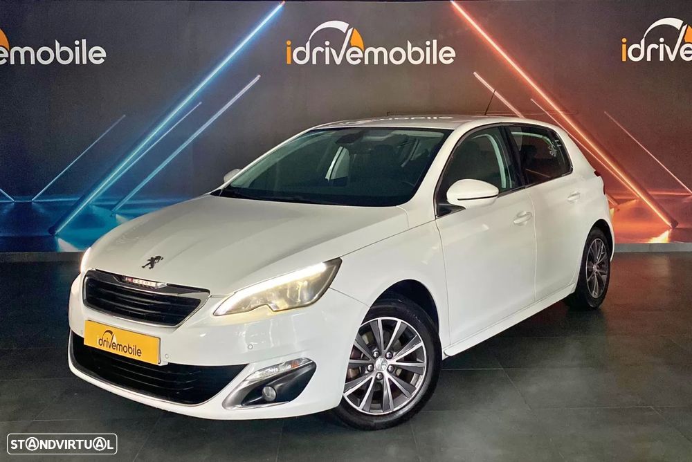 Peugeot 308 1.2 PureTech Style J17 - 1