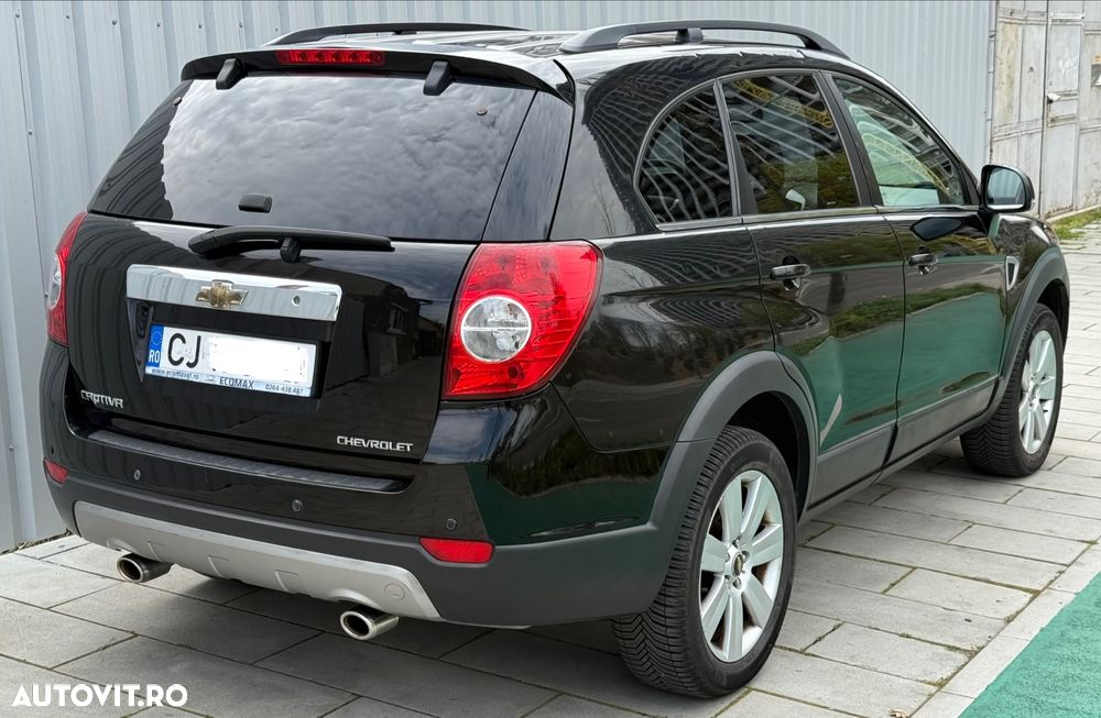 Chevrolet Captiva 3.2 AWD Aut LT Sport BCM - 19