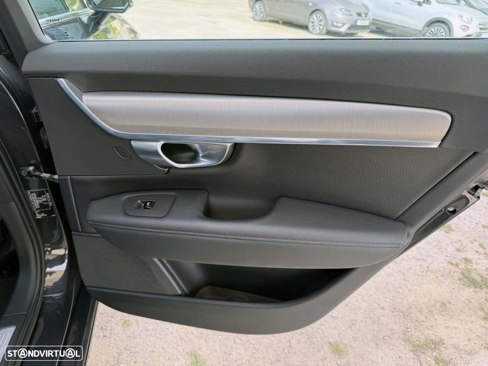 Volvo V90 2.0 D4 Momentum Plus Geartronic - 19