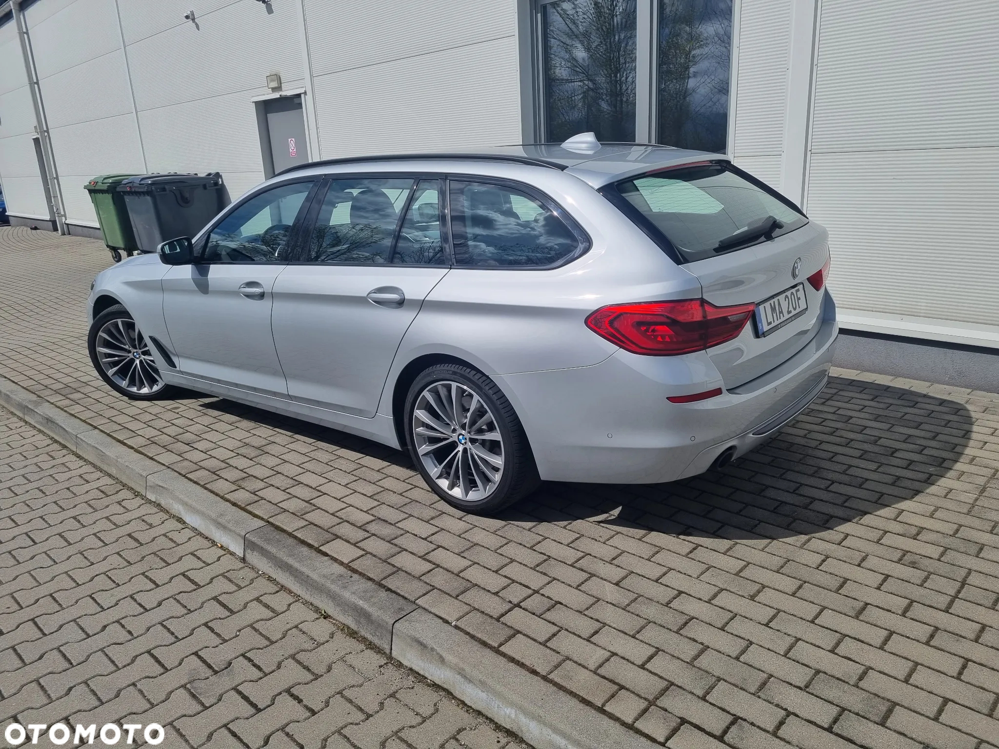 BMW Seria 5 520d Touring Sport Line - 4
