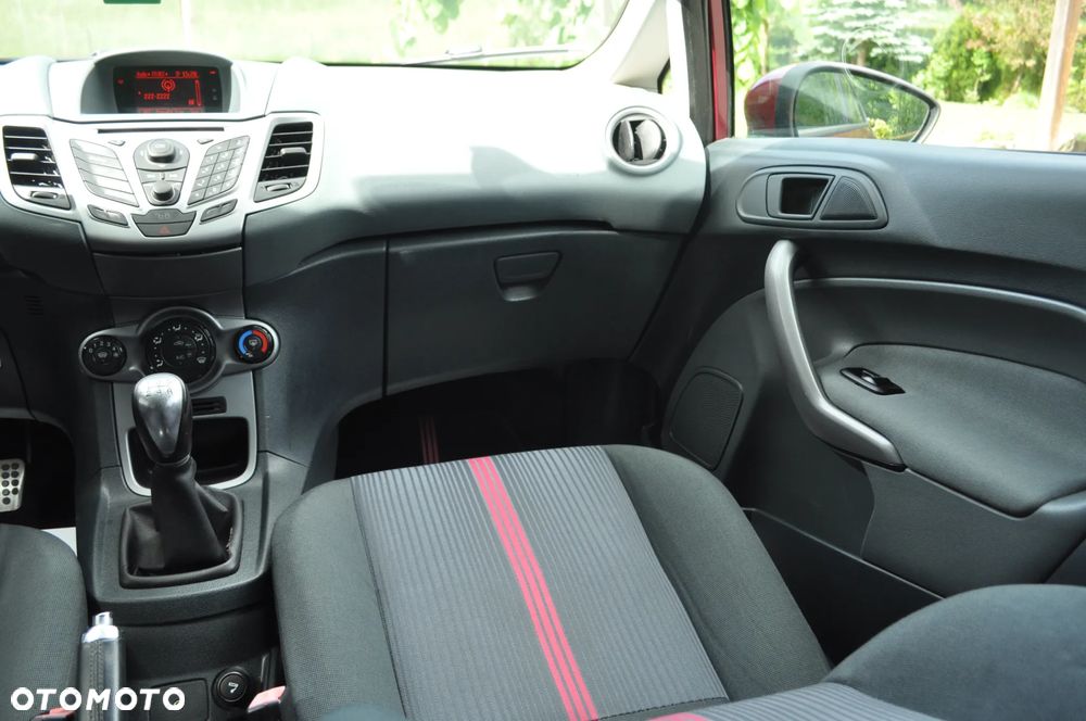 Ford Fiesta 1.25 Viva - 23