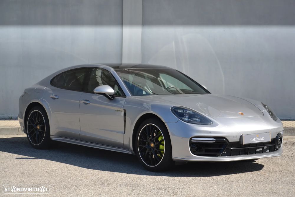 Porsche Panamera 4 E-Hybrid Platinum Edition com PDLS - 11