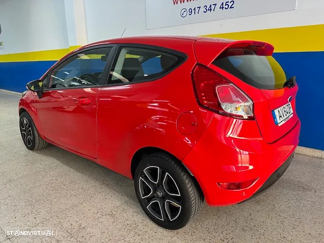 Ford Fiesta 1.0 EcoBoost S&S Aut. TREND - 5