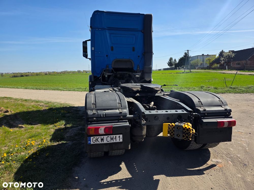 Mercedes-Benz Arocs - 8