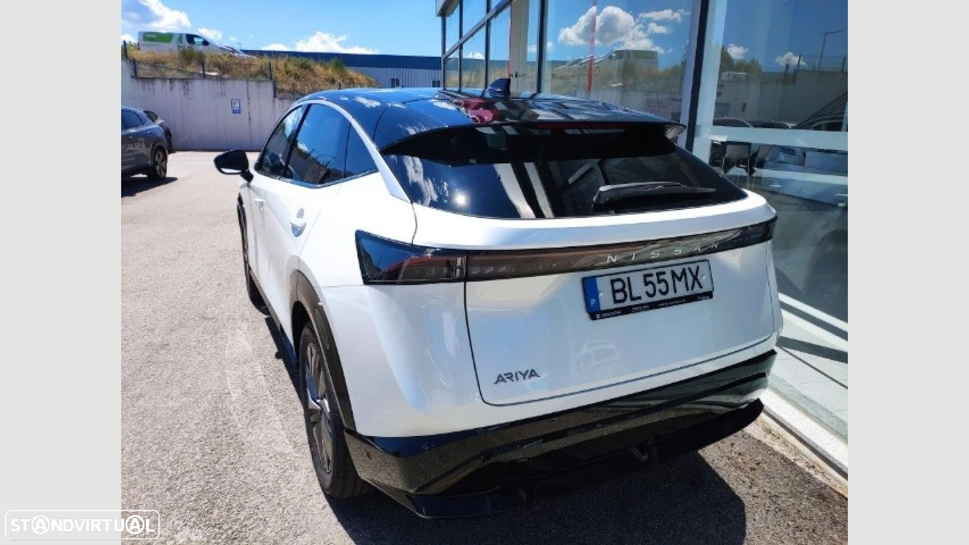 Nissan Ariya 87 kWh Evolve Carr. 22kW - 9