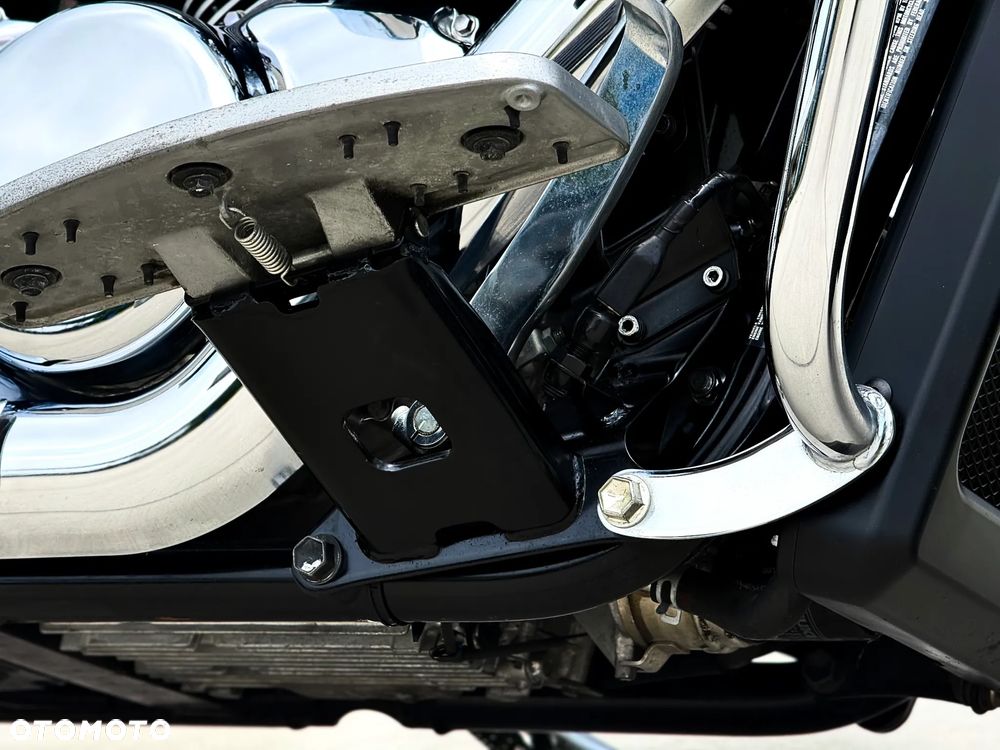 Suzuki Boulevard - 26