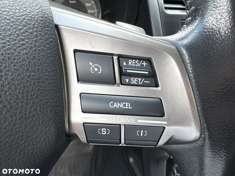 Subaru Forester 2.0i Exclusive Lineartronic EU6 - 13