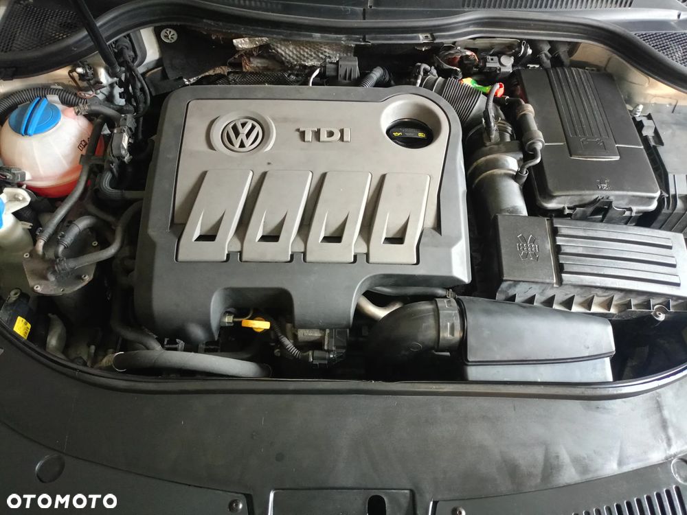 Volkswagen CC 2.0 TDI BlueMotion Technology - 10