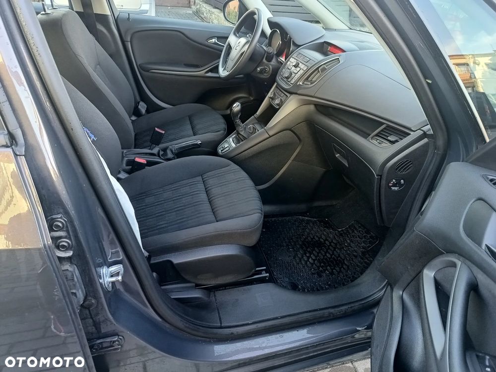 Opel Zafira 1.4 Turbo Active - 21