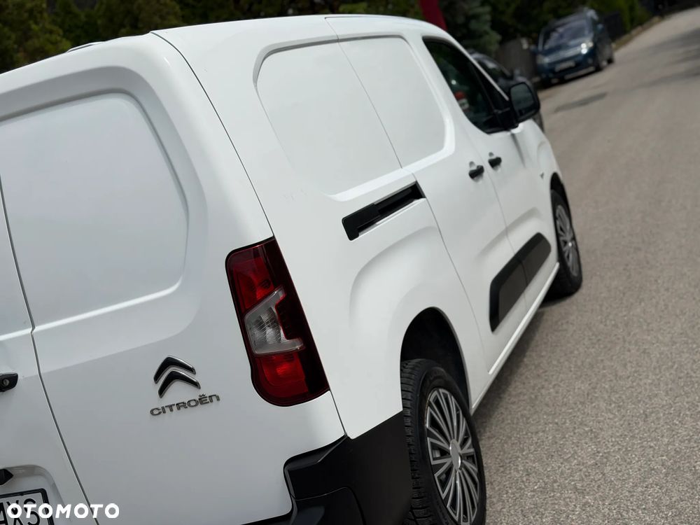 Citroën BERLINGO - 38