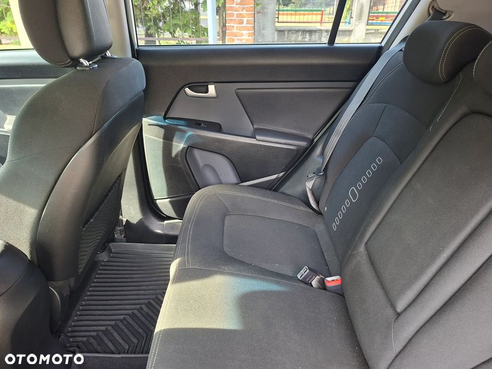 Kia Sportage 1.6 GDI L 2WD - 9