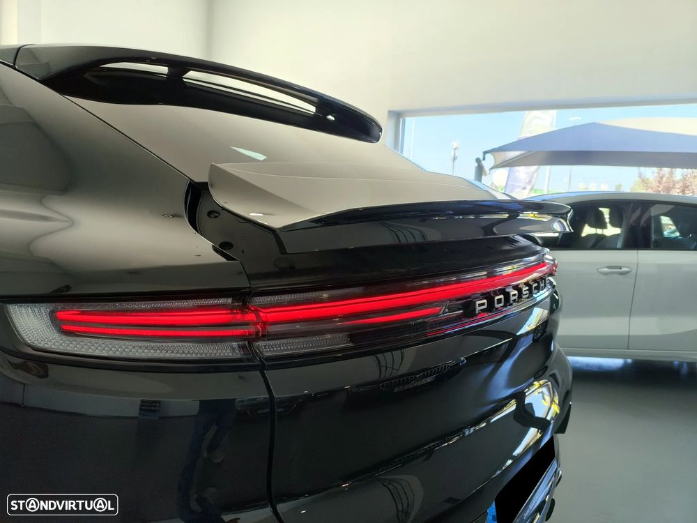 Porsche Cayenne Coupé E-Hybrid - 44