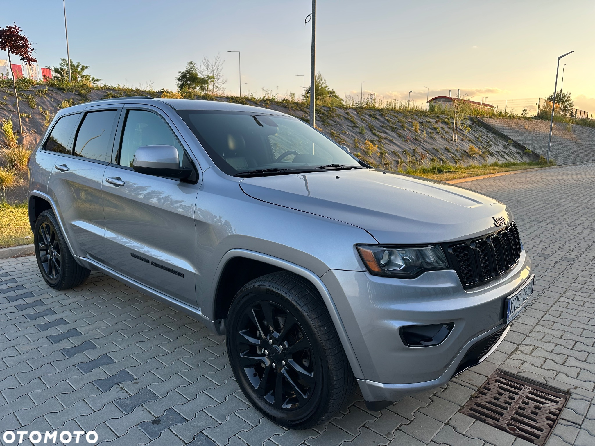 Jeep Grand Cherokee - 5