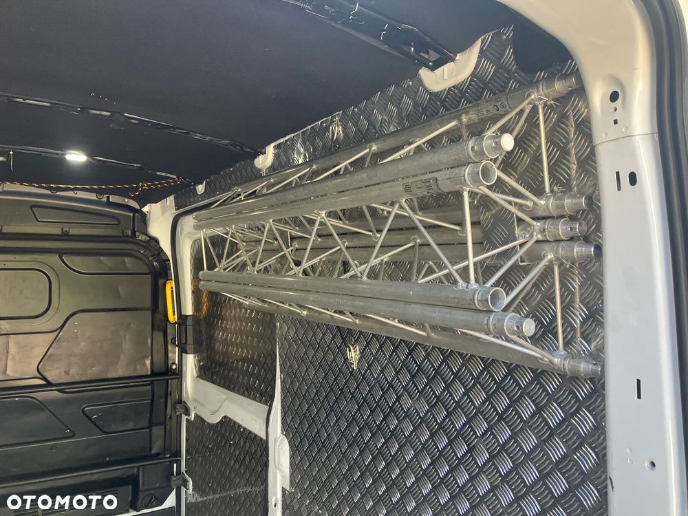 Ford TRANSIT - 8