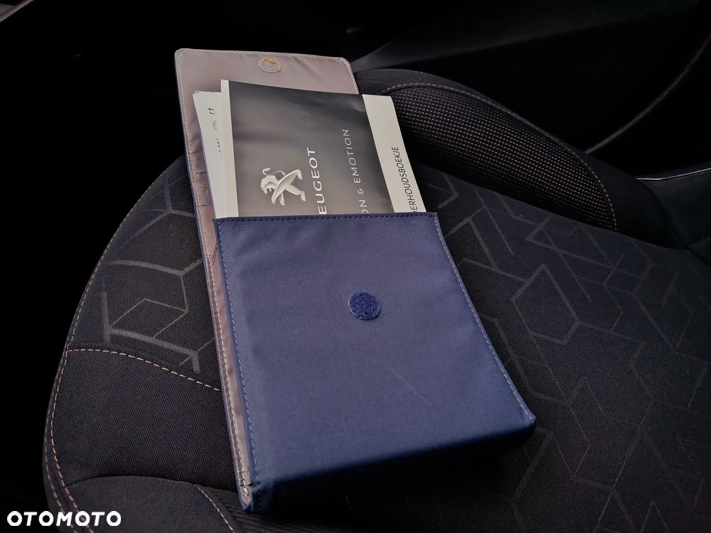 Peugeot 2008 PureTech 110 Stop&Start Style - 24