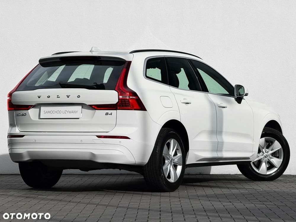 Volvo XC 60 B4 B Momentum Pro - 13
