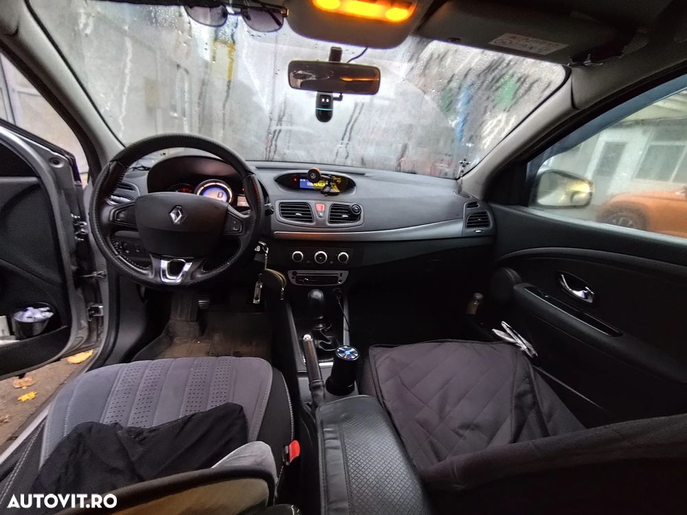 Renault Megane 1.5 dCi Expression - 8