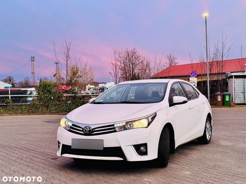 Toyota Corolla 1.6 Premium - 2