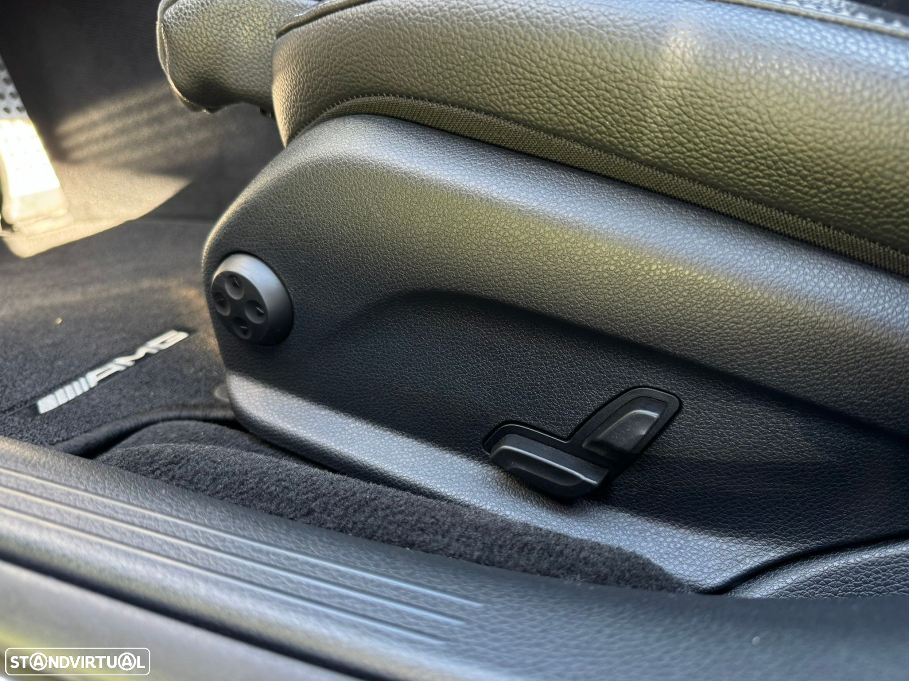 Mercedes-Benz E 220 d AMG Line - 15