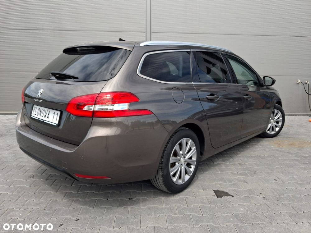 Peugeot 308 155 THP Allure - 8