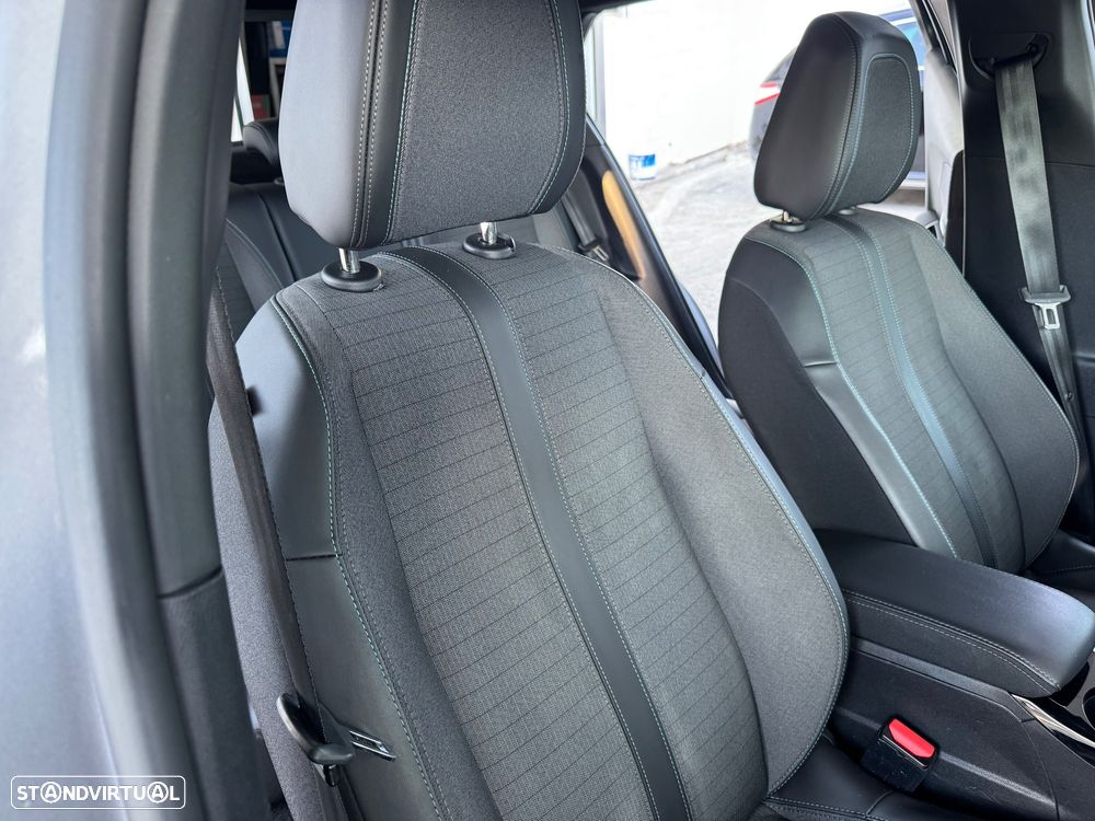 Peugeot 2008 1.2 PureTech Allure Pack - 7